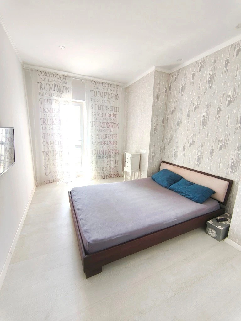 Аренда 2-комнатной квартиры 86 м², Краснопольская ул., 2Г