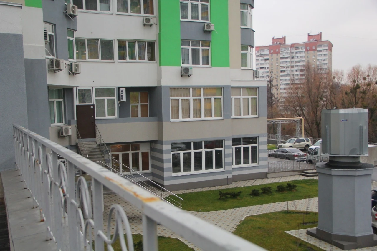 Аренда 2-комнатной квартиры 86 м², Краснопольская ул., 2Г