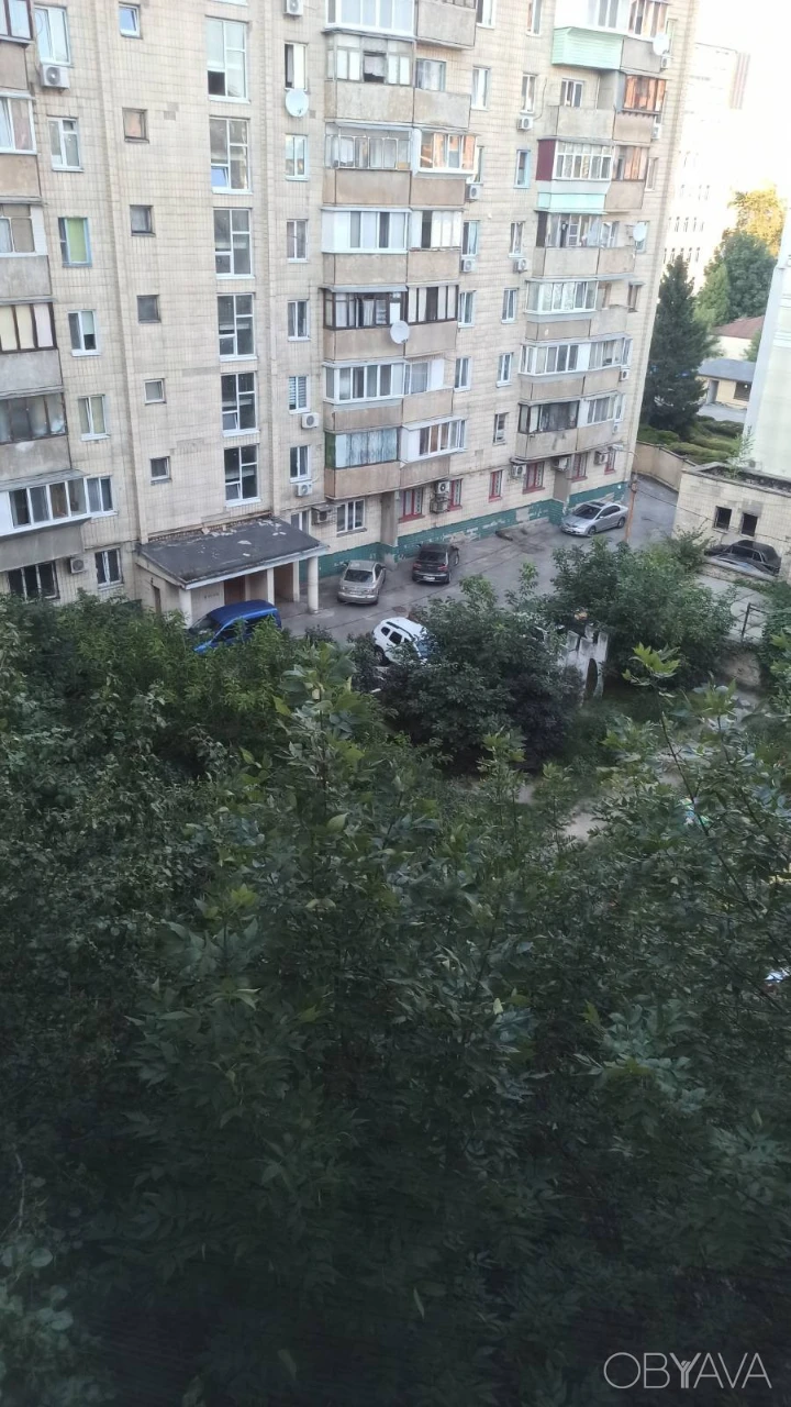 1к метро Лукянівська пешком, ул. Платона Майбороди