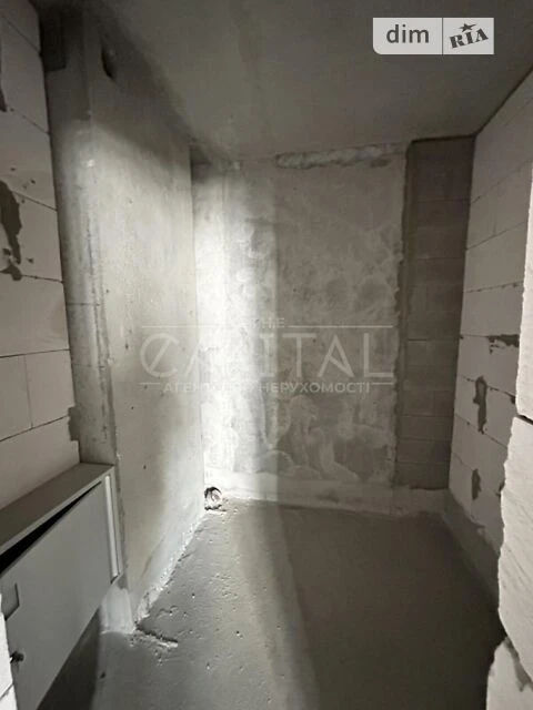 Sale of 3-room apartment 106 sq. m on Naddnipryanske shosse 2A street