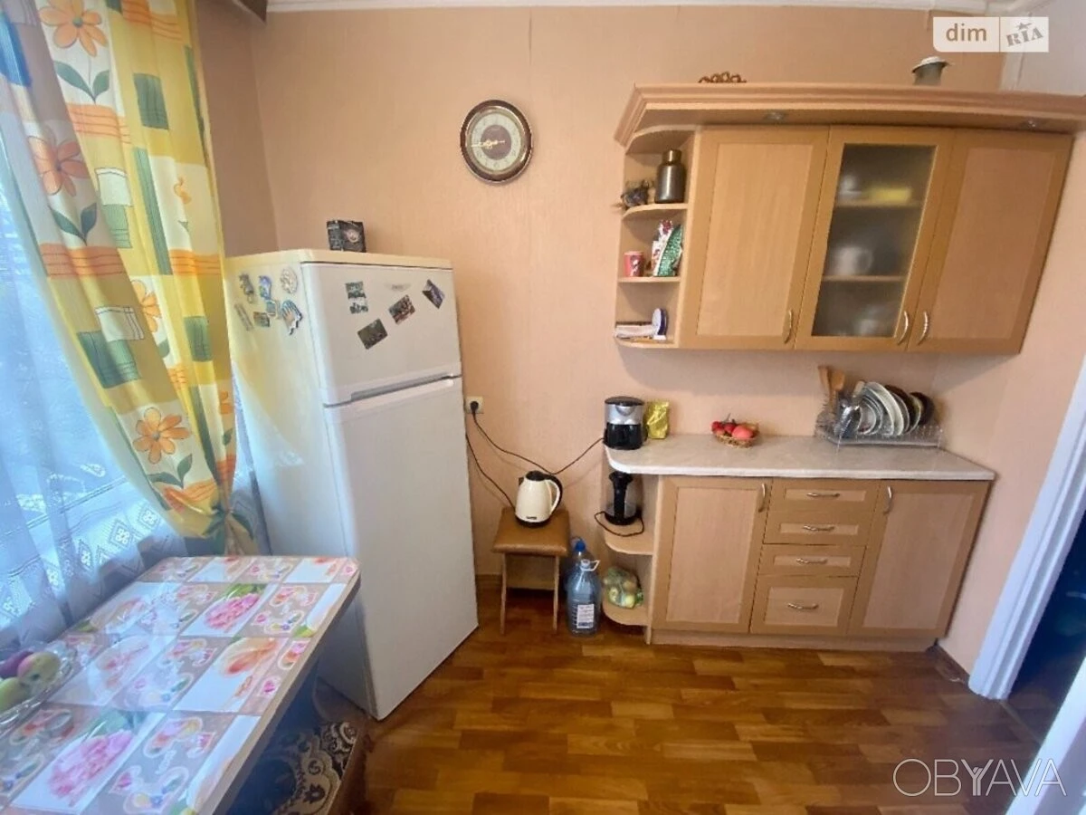Оболонський район, вул. Прирічна 17