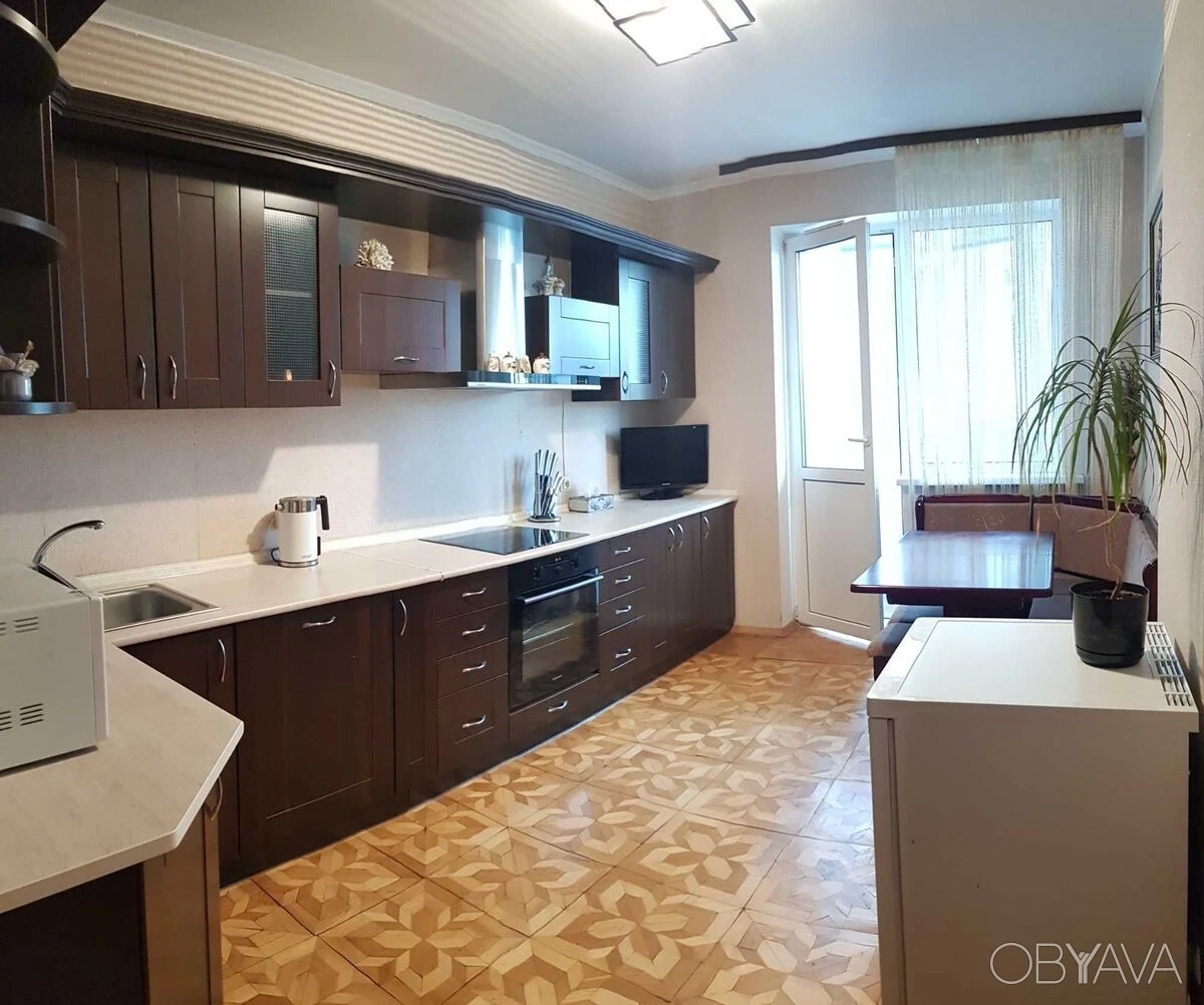 3-комнатная квартира, 95 кв.м