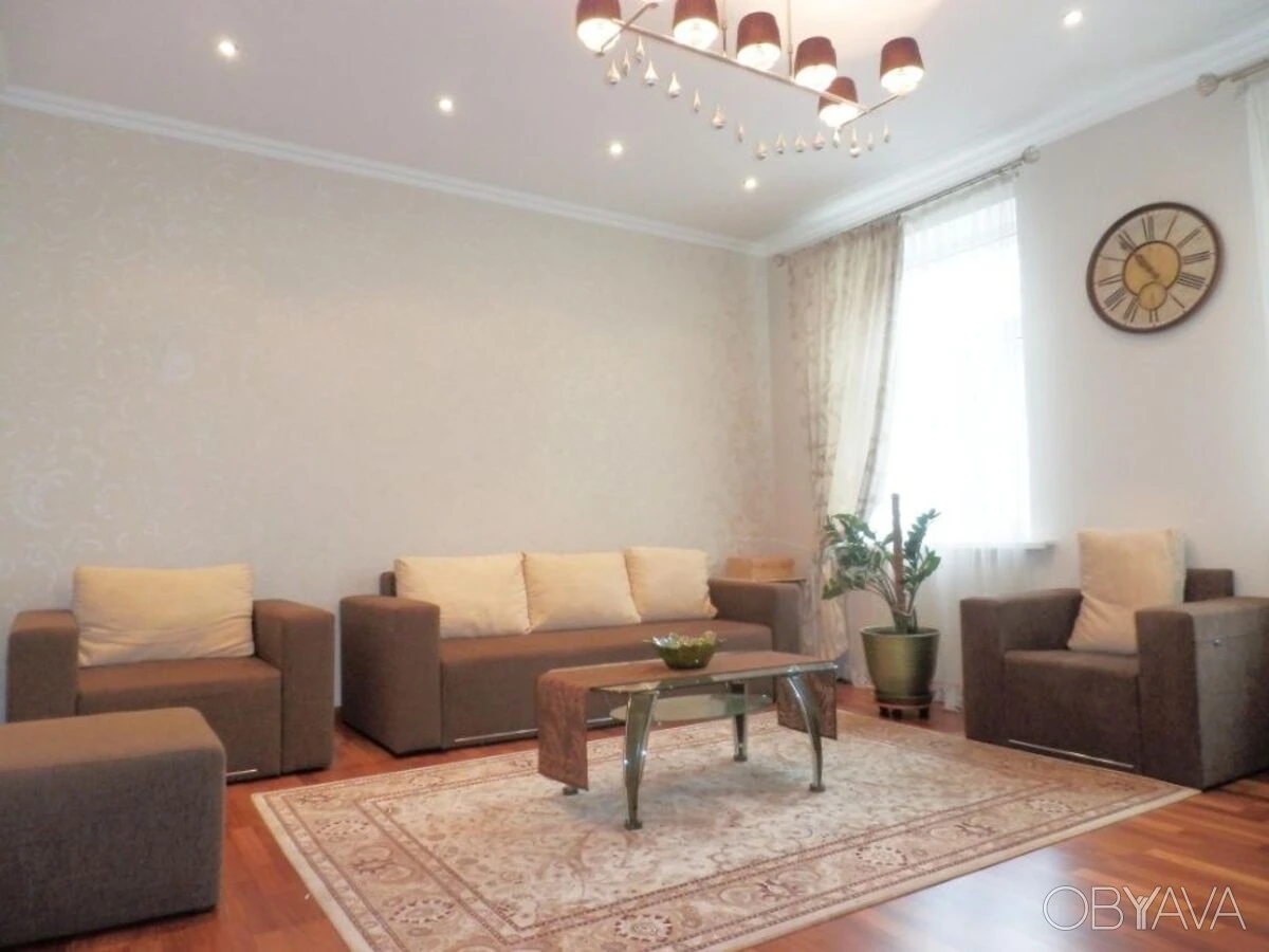 Оренда 2 кімн квартири, вул. Антоновича (Горького), 25