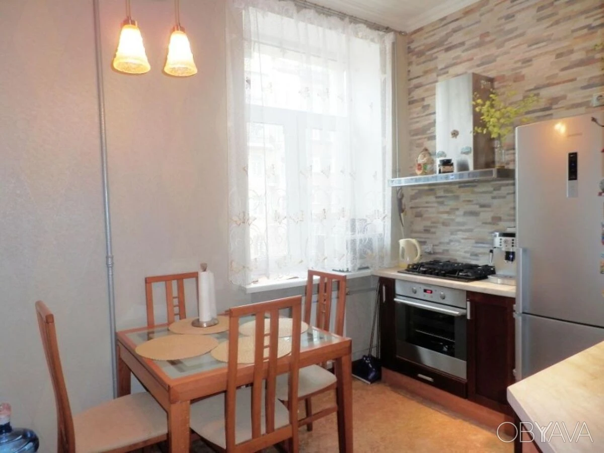 Оренда 2 кімн квартири, вул. Антоновича (Горького), 25