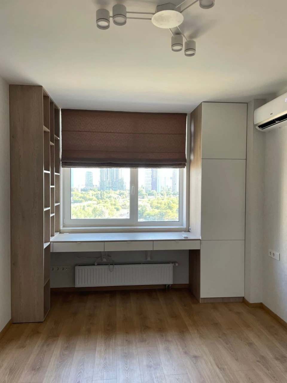 Аренда 2-комнатной квартиры 70 м², Александра Олеся ул., 7