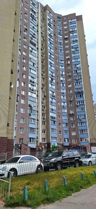 Оренда 2-К, просп. Європейського союзу 19А, ТЦ»Ретровіль», П