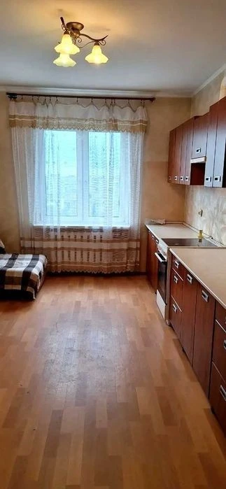 Оренда 2-К, просп. Європейського союзу 19А, ТЦ»Ретровіль», П