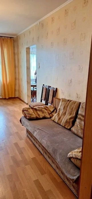 Оренда 2-К, просп. Європейського союзу 19А, ТЦ»Ретровіль», П