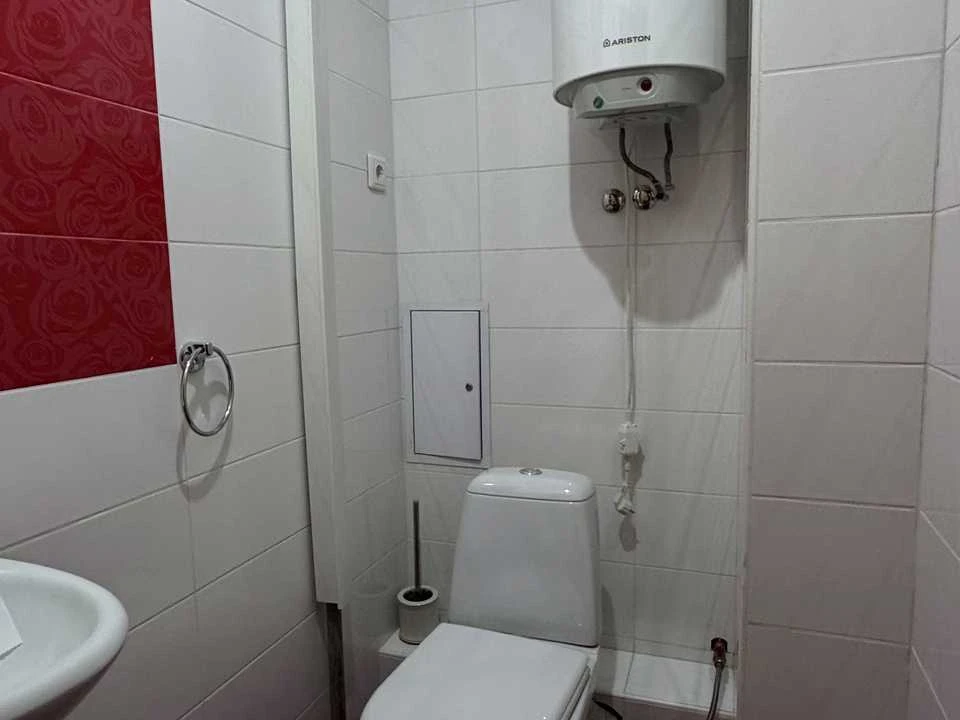 Apartment. Kyiv, Petra Hryhorenka Avenue.