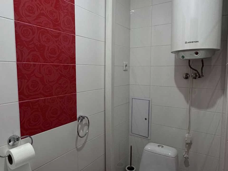 Apartment. Kyiv, Petra Hryhorenka Avenue.