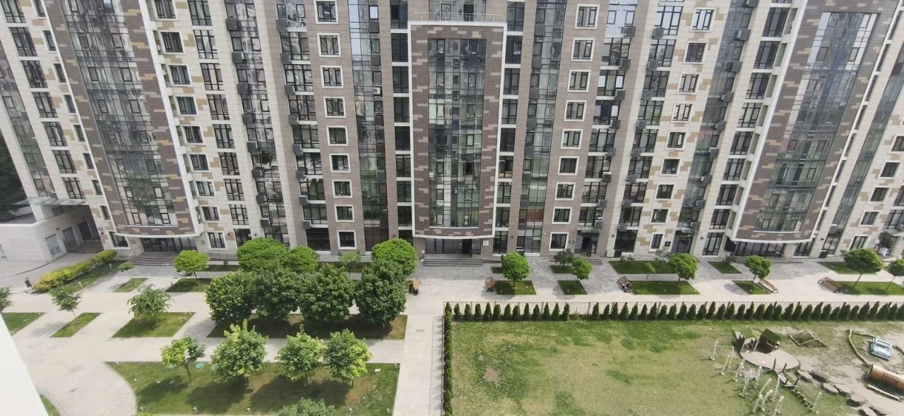 Аренда 3-комнатной квартиры 109 м², Саперное Поле ул., 5
