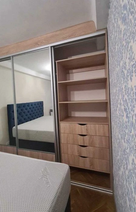 Оренда 2 квартири, бул Лесі Українки метро Печерська Печерсь