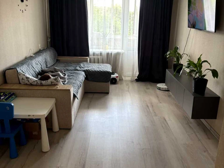 Квартира. Черкаси, Кооперативна вул.
