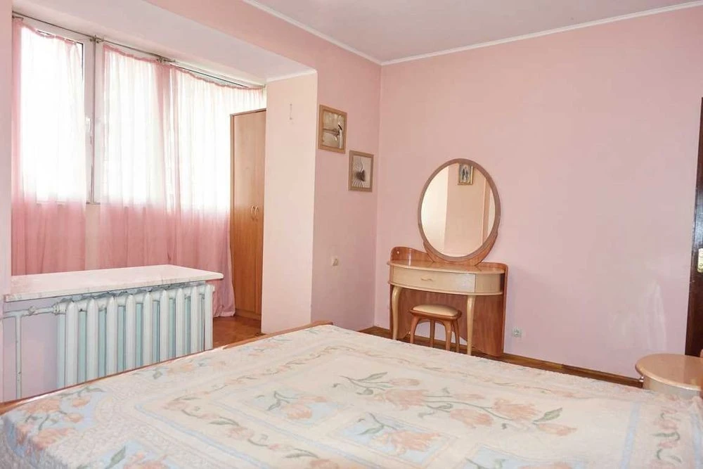 3к квартира оренда Бул. Л. Українки 9в. 2 спальні. м. Кловсь