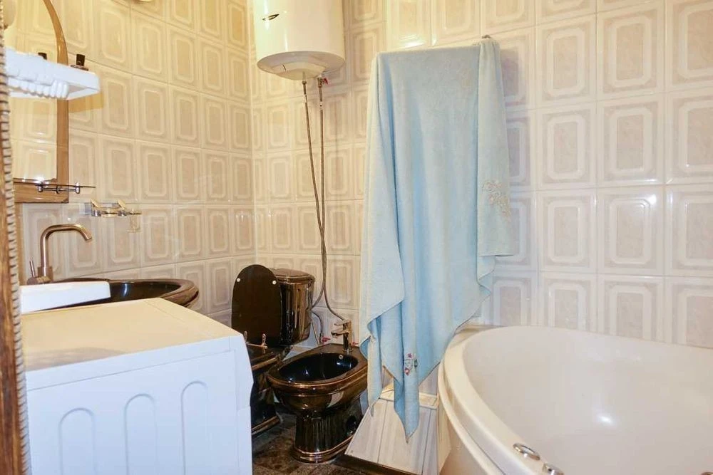 3к квартира оренда Бул. Л. Українки 9в. 2 спальні. м. Кловсь