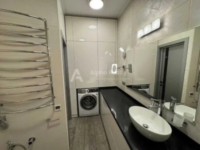 Без %, Оренда квартири в ЖК Skyline, 100 м2, 3к, низький пов