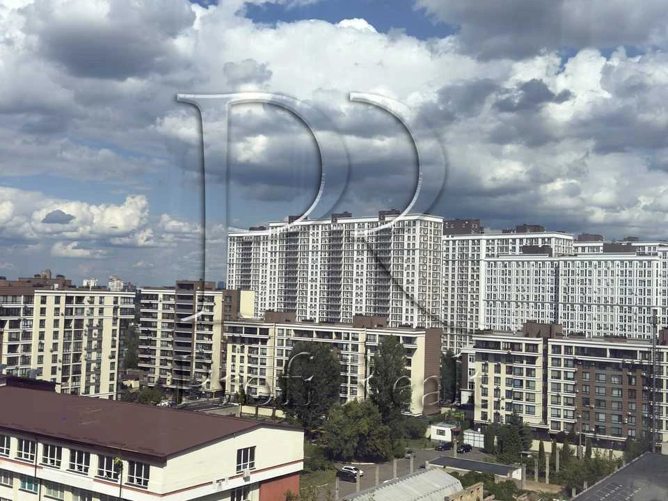 Квартира. Киев, Михаила Максимовича ул. (Онуфрия Трутенко)
