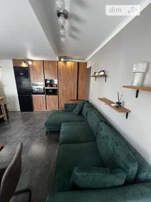 Sale of 3-room apartment 62.14 sq. m on Hetman Kyryla Rozum street