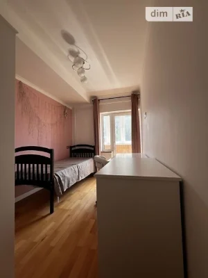 Sale of 3-room apartment 62.14 sq. m on Hetman Kyryla Rozum street