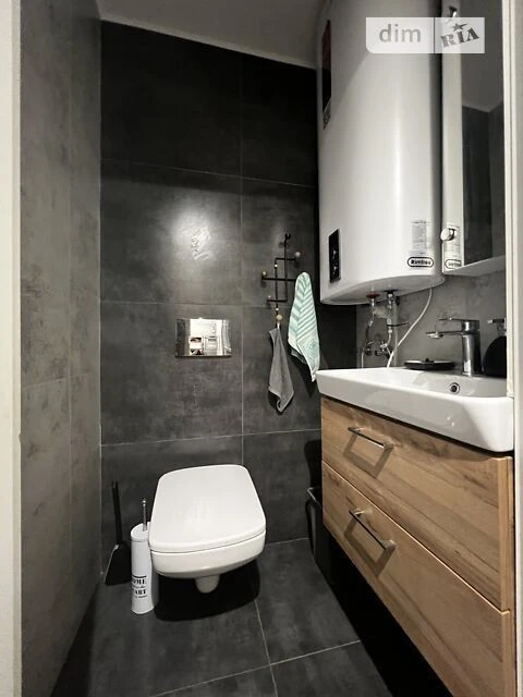 Sale of 3-room apartment 62.14 sq. m on Hetman Kyryla Rozum street