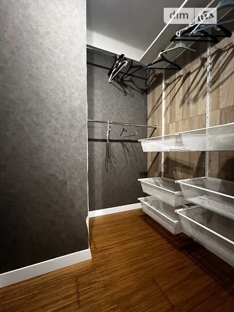 Sale of 3-room apartment 62.14 sq. m on Hetman Kyryla Rozum street