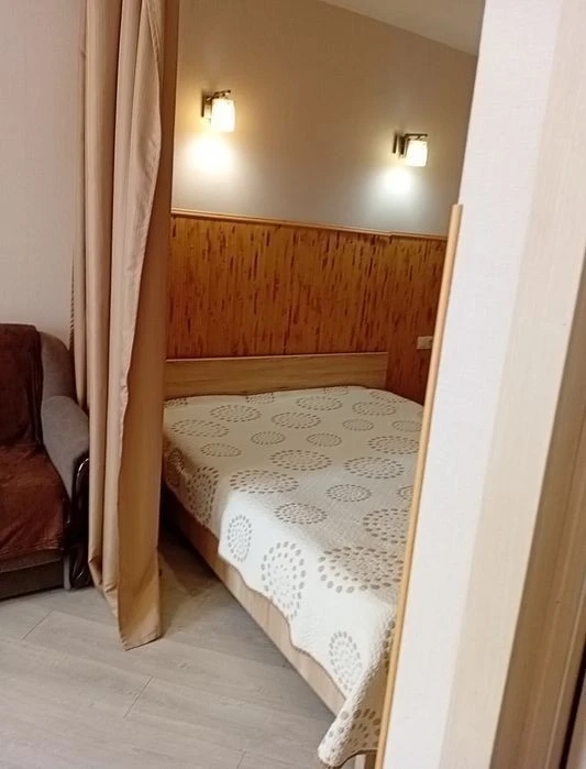 БЕЗ %. НАУ-КПІ-Медунівер-т. Богомольця. ЖК Микільська Слобод