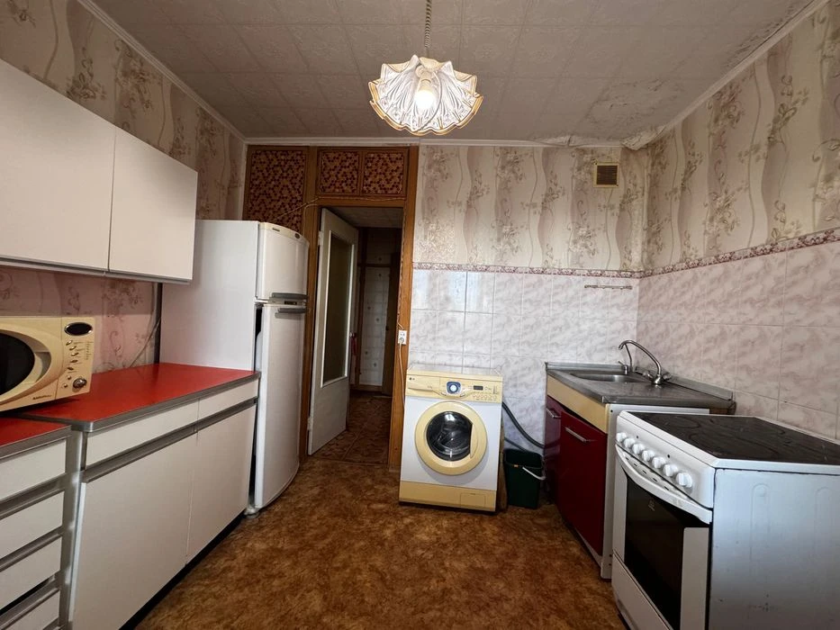 Продаж Бульвар Славы, 3 ком.квартира, Победа-5