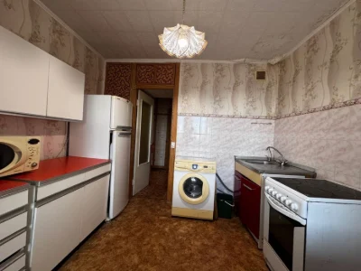 Продаж Бульвар Славы, 3 ком.квартира, Победа-5