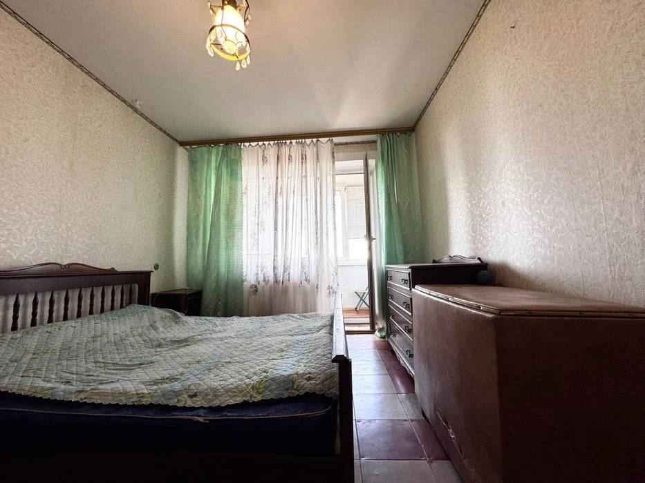 Продаж Бульвар Славы, 3 ком.квартира, Победа-5