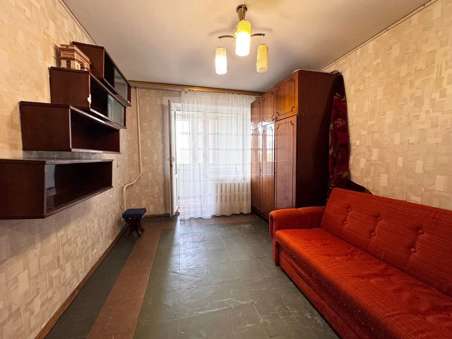 Продаж Бульвар Славы, 3 ком.квартира, Победа-5