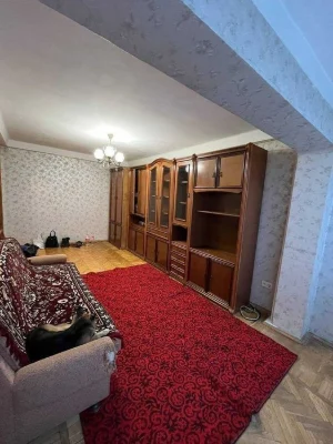 Оренда квартири (10 хв. пішки м. Дорогожичі та м. Берестейсь