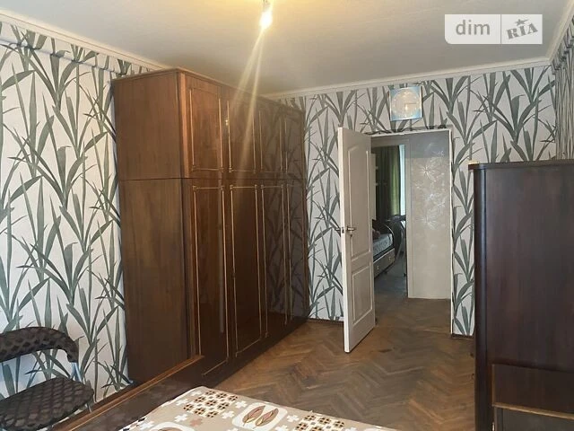 Солом'янський, вул. Солом'янська. Вокзальна