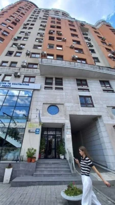 Центр! Шота Руставелі 44, 2к квартира, 5-й поверх, ст м Пала