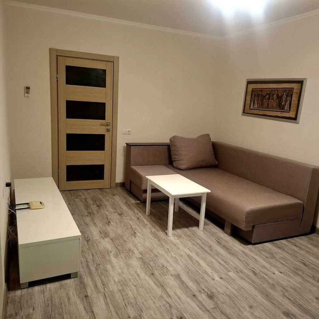Аренда 1-комнатной квартиры 48 м², Науки просп.