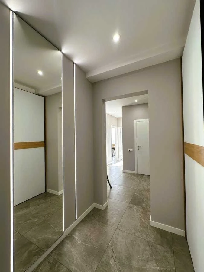 Аренда 3-комнатной квартиры 81 м², Михаила Максимовича ул.,
