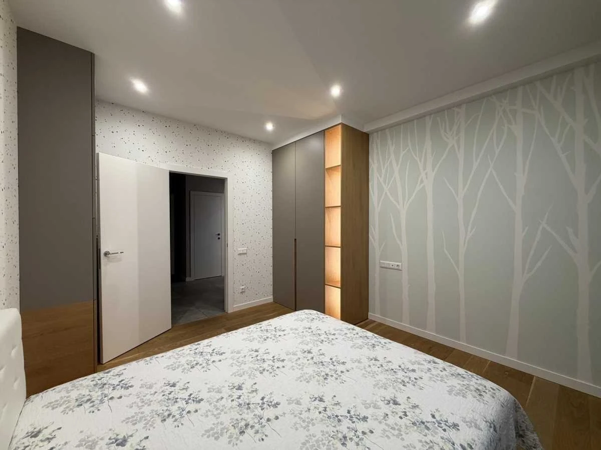 Аренда 3-комнатной квартиры 81 м², Михаила Максимовича ул.,