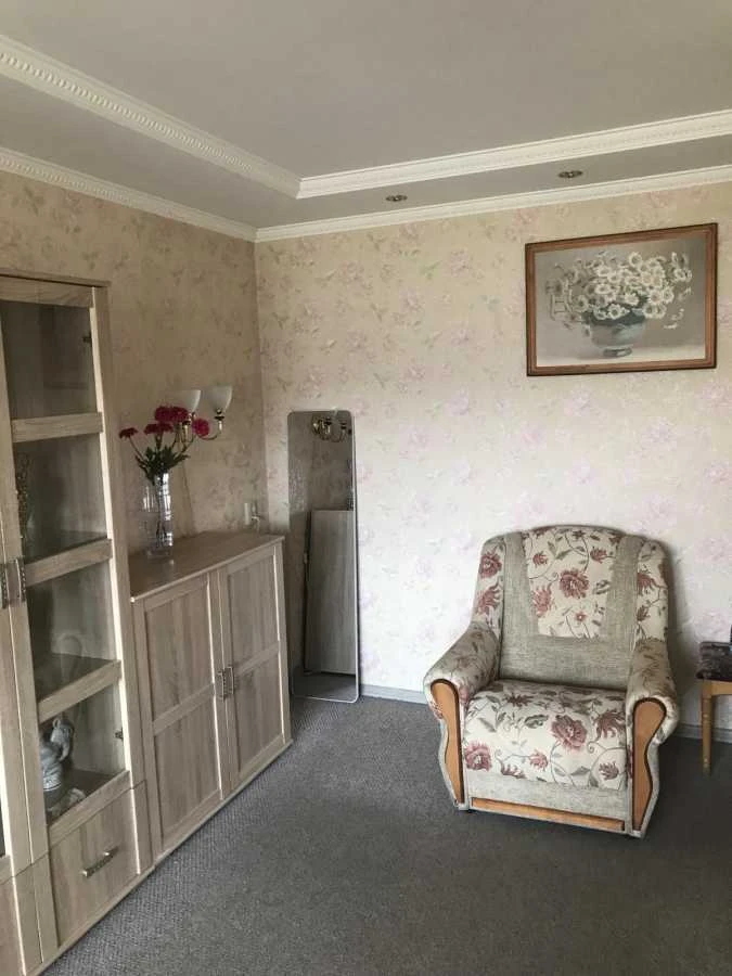 Аренда 1-комнатной квартиры 42 м², Жилянская ул., 72