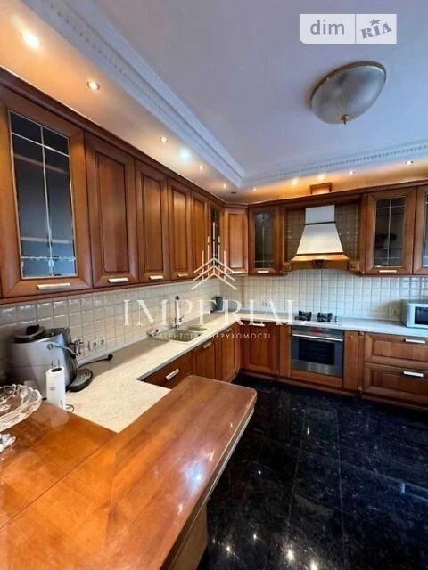 Аренда 4-комнатной квартиры 140 м², Большая Васильковская ул