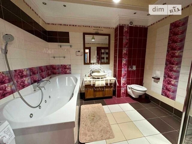 Аренда 4-комнатной квартиры 140 м², Большая Васильковская ул