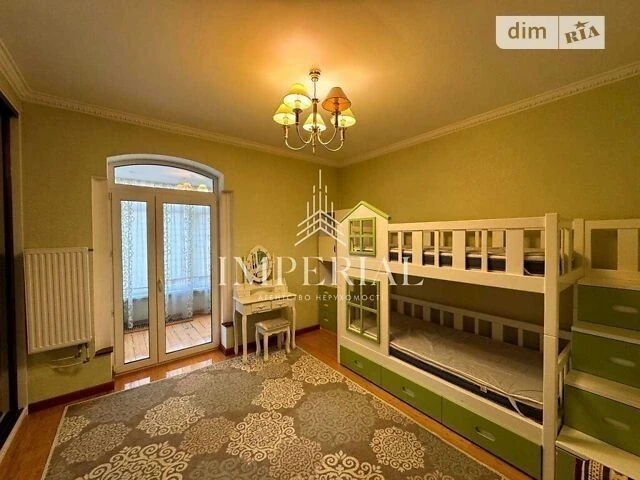 Аренда 4-комнатной квартиры 140 м², Большая Васильковская ул