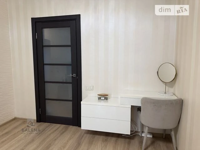 For sale 2-room apartment 65.4 sq. m. on Urlivska Street 5A • ID 3465