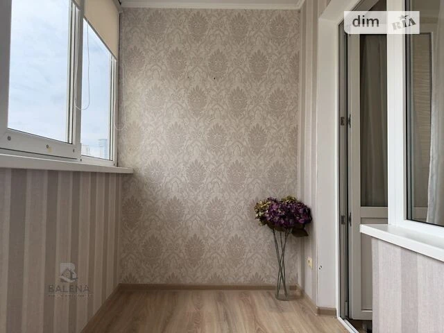 For sale 2-room apartment 65.4 sq. m. on Urlivska Street 5A • ID 3465