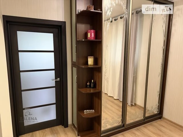 For sale 2-room apartment 65.4 sq. m. on Urlivska Street 5A • ID 3465