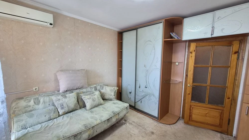 2к квартира в гарному стані, заїхати і жити. ТОП Варіант
