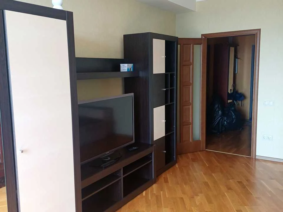 Квартира. Київ, Львівська вул.