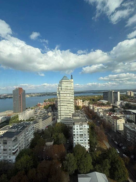 Продаж квартири ЖК Новодворянський