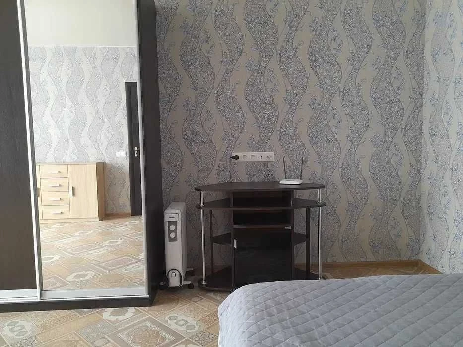 • Затишна 1-кімнатна квартира 51 м2 у ЖК "Рів'єра" по вул. Ц