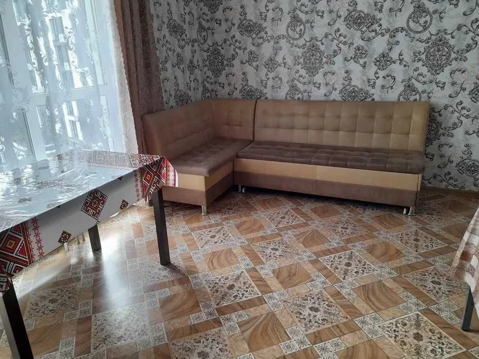 • Затишна 1-кімнатна квартира 51 м2 у ЖК "Рів'єра" по вул. Ц