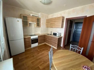 Здам 1-к-ну в будинку (8 років), з сучаним ремонтом