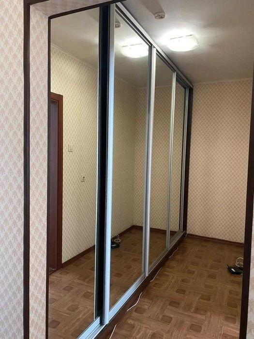 Здам 1-к-ну в будинку (8 років), з сучаним ремонтом